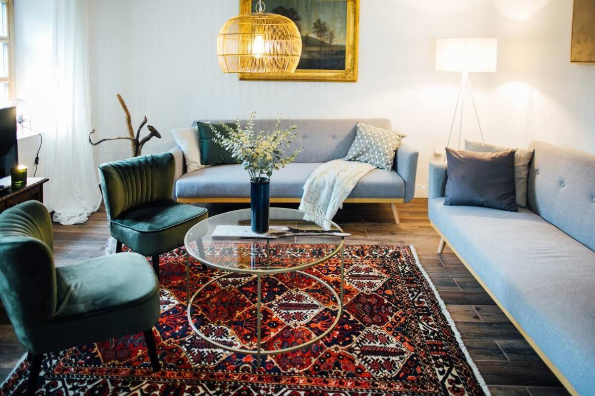Apartment Aussee- Beletage Salzherrenhof- Kueche, Wlan, Netflix Bad Aussee Exteriör bild