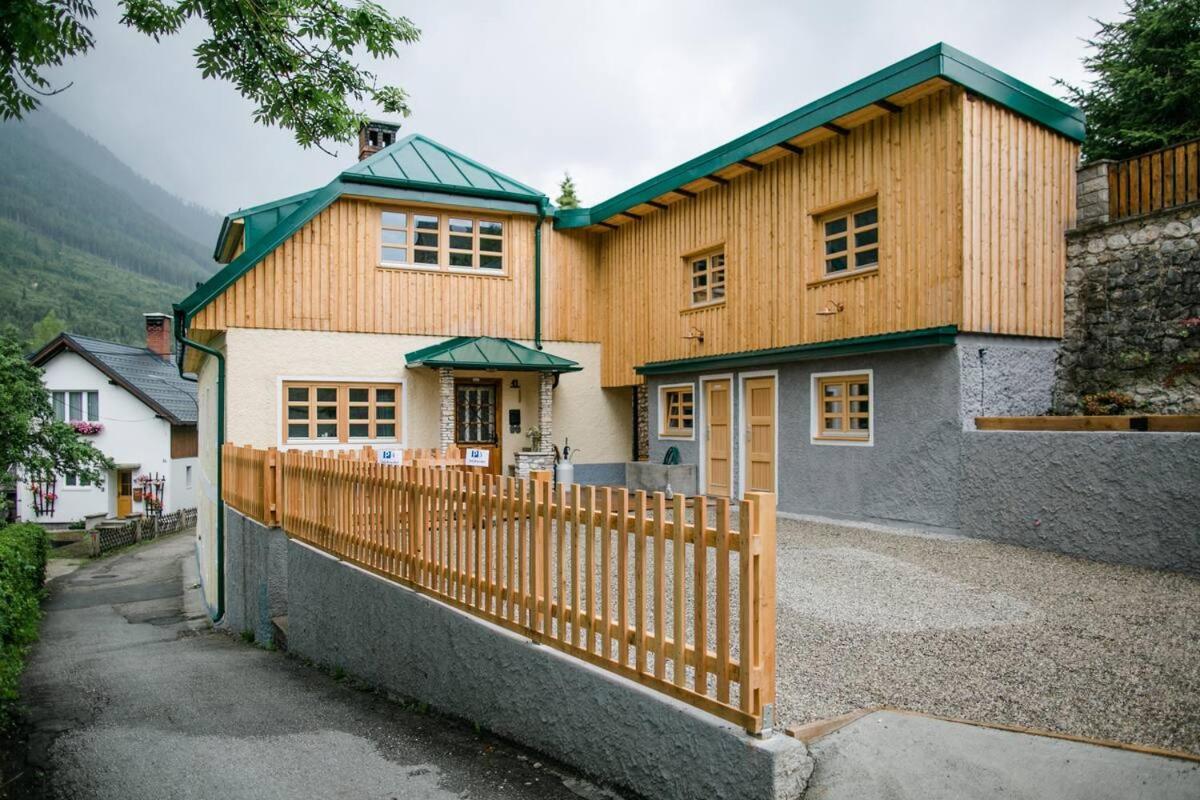 Apartment Aussee- Beletage Salzherrenhof- Kueche, Wlan, Netflix Bad Aussee Exteriör bild
